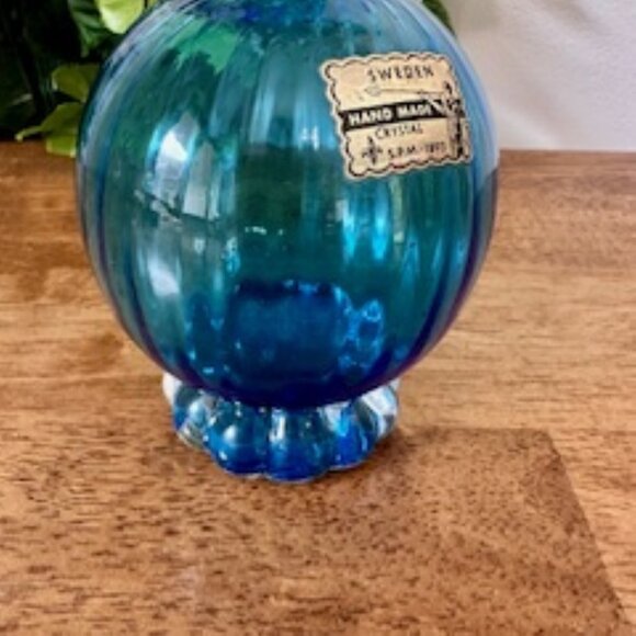 Vintage Czechoslovakian Hand Made Crystal Vase SPM 1893 Blue Ribbed Glass with O - Picture 3 of 6